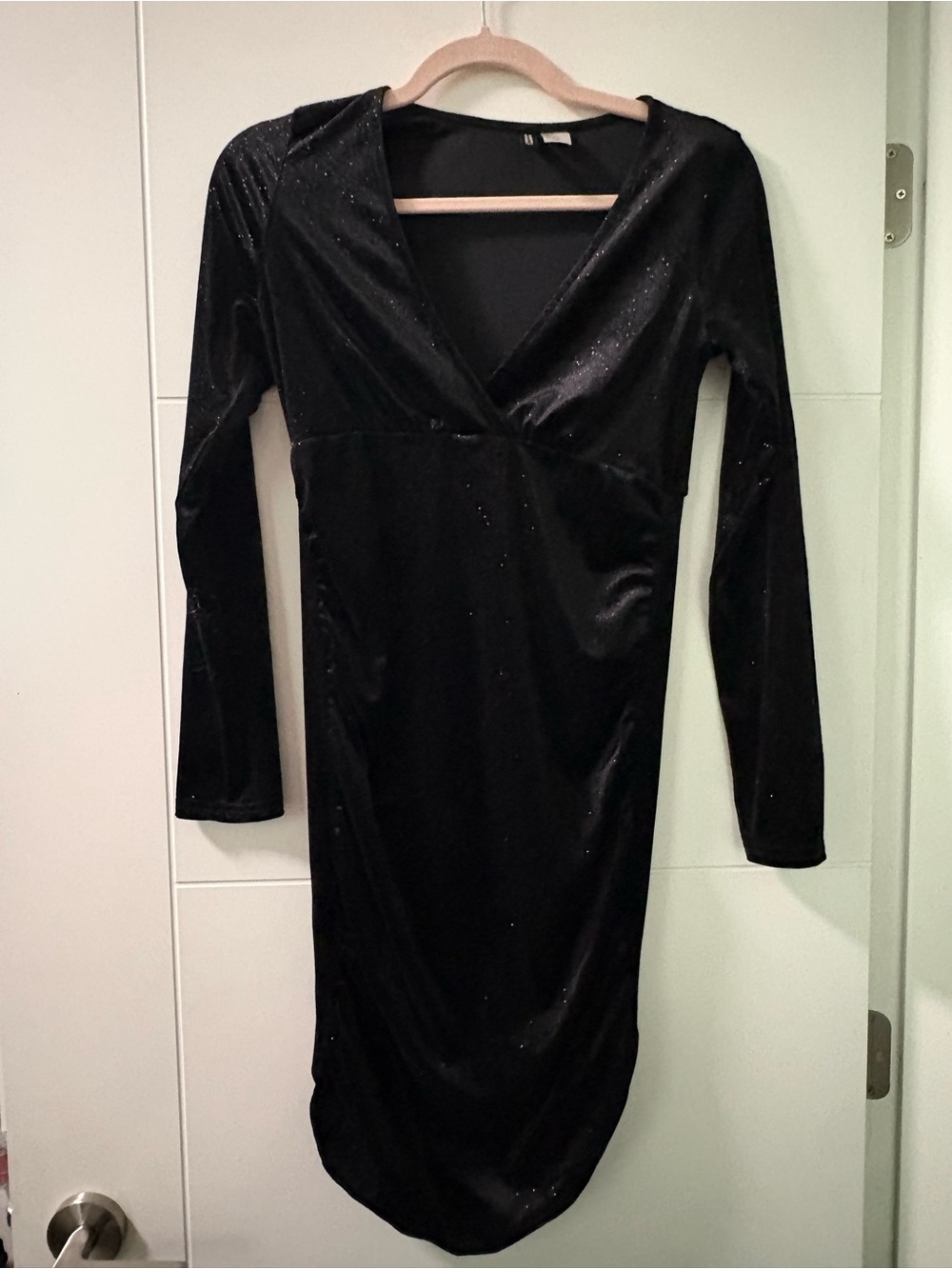 Divided Black Long-Sleeve Velvet Wrap-Front Dress